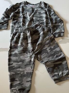 JuneBug Green and Gray Camo Kids Sweatshirt & Joggers Set